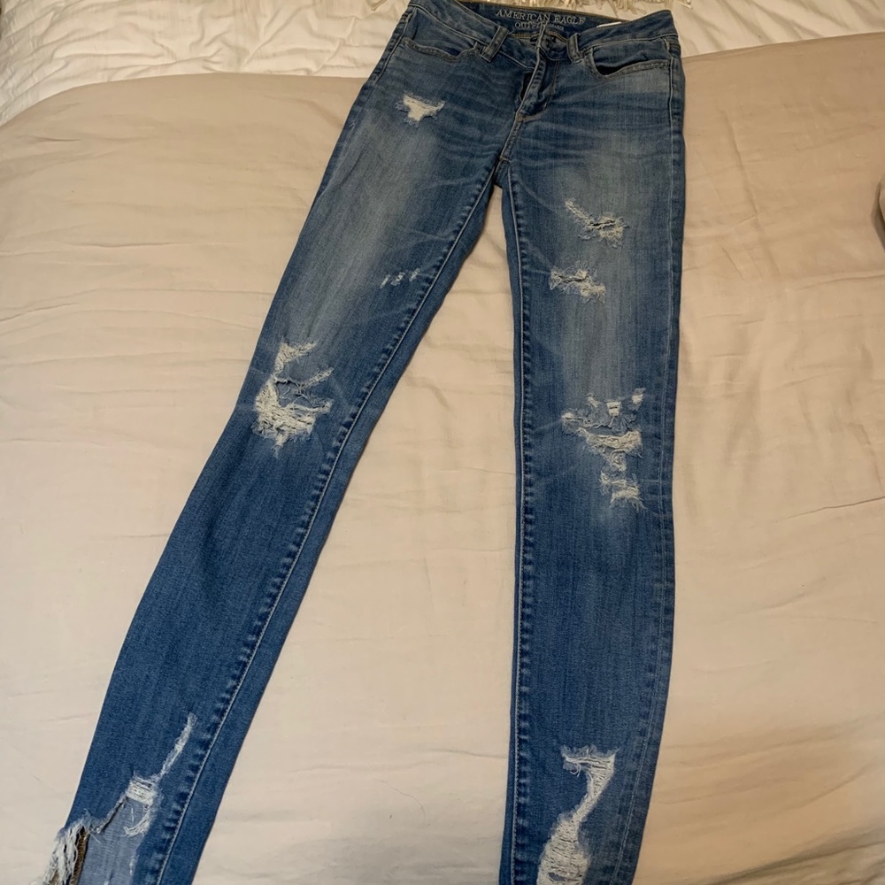 American Eagle High Rise jeans